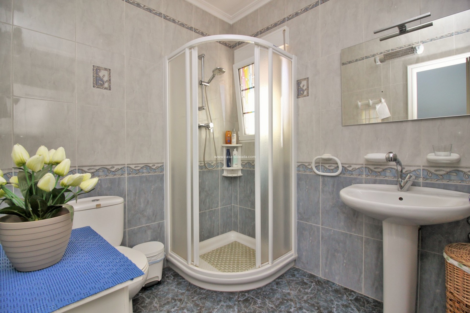 Wiederverkauf - Villa - Villamartin - Villamartín