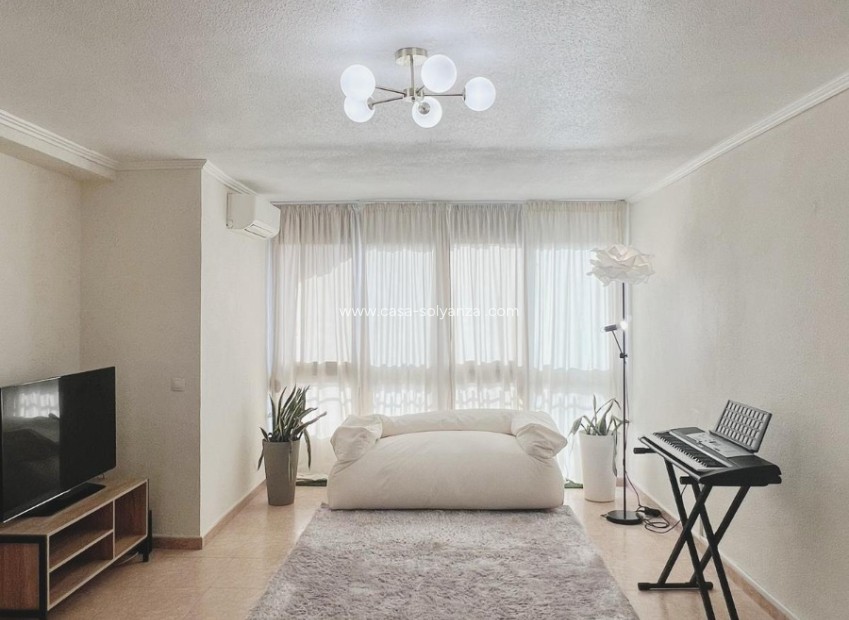 Wiederverkauf - Wohnung - Alicante