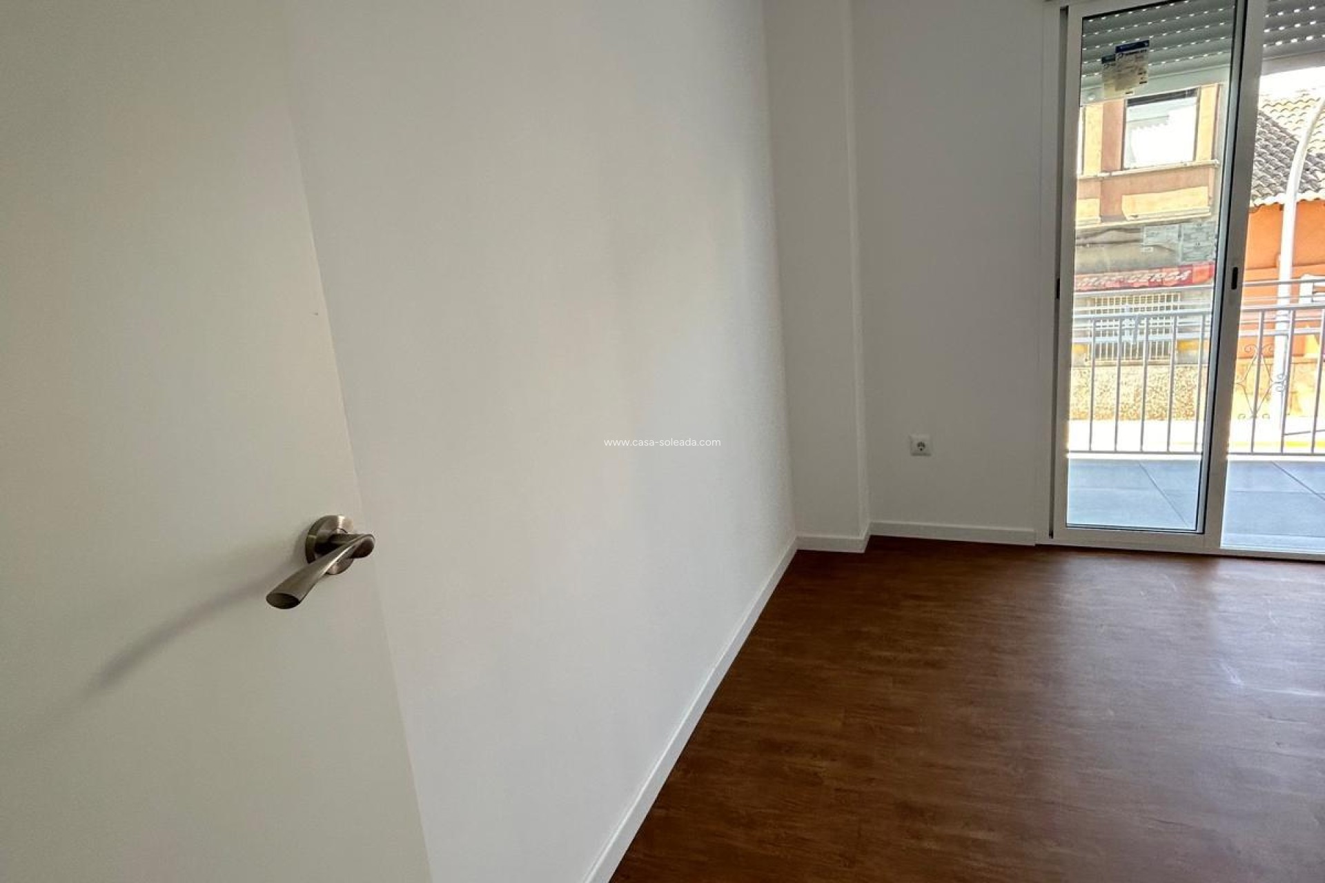 Wiederverkauf - Wohnung - Dolores