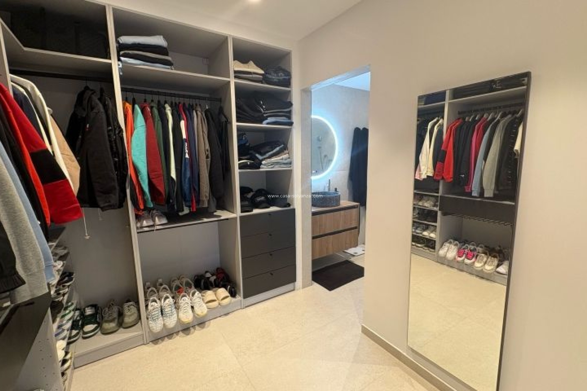 Wiederverkauf - Wohnung - Elche