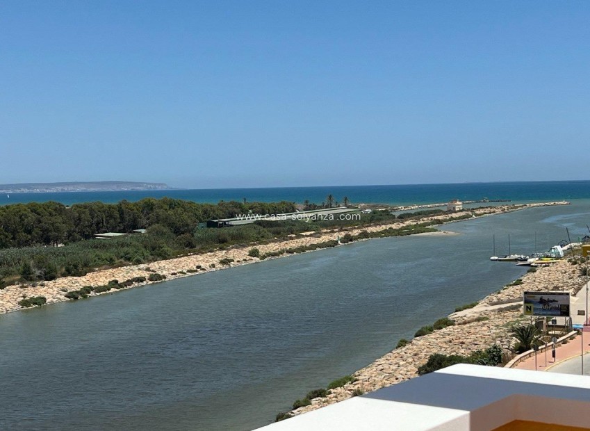 Wiederverkauf - Wohnung - Guardamar del Segura - Puerto Deportivo