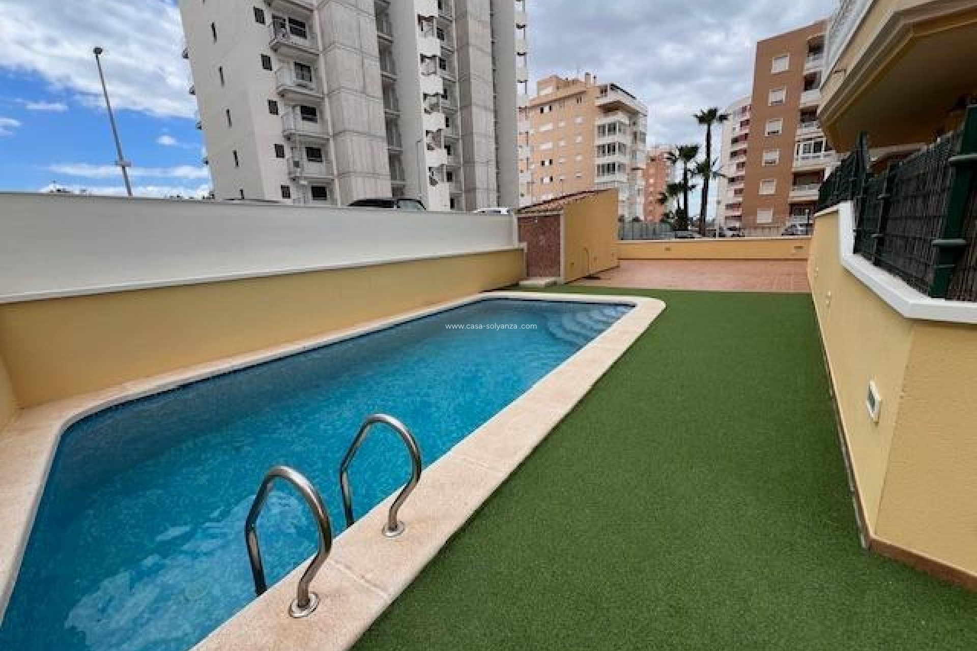 Wiederverkauf - Wohnung - Guardamar del Segura - Puerto Deportivo