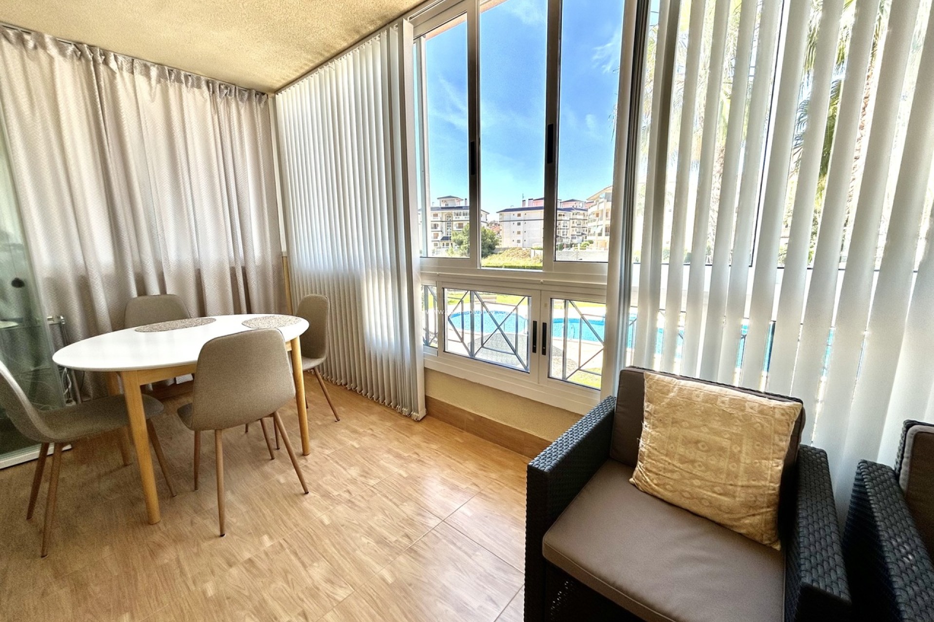 Wiederverkauf - Wohnung - La Mata - Costa Blanca