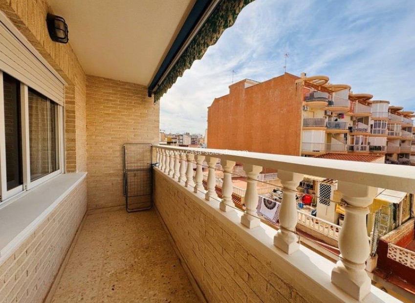 Wiederverkauf - Wohnung - La Mata - Costa Blanca