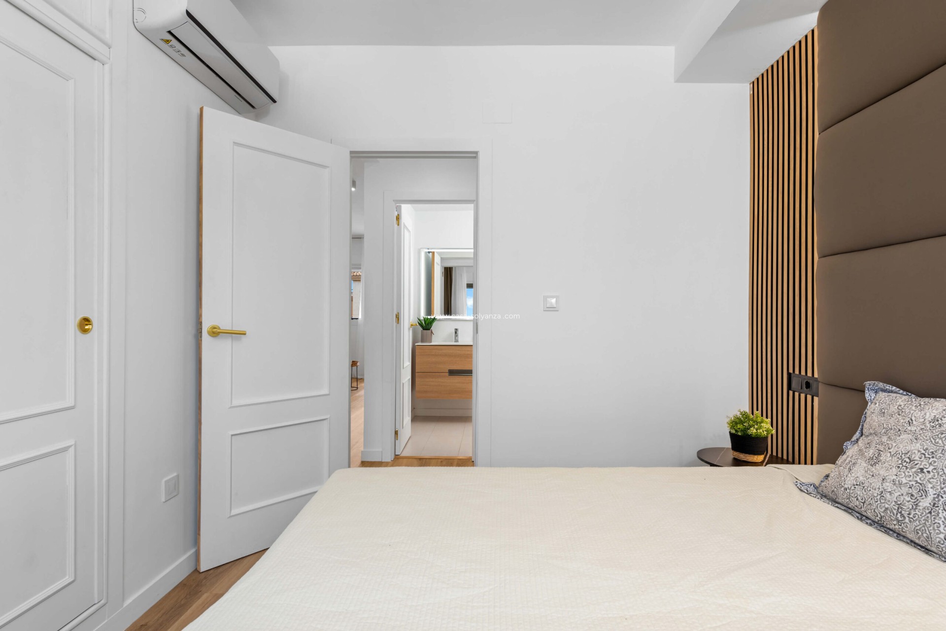 Wiederverkauf - Wohnung - Orihuela Costa - 0