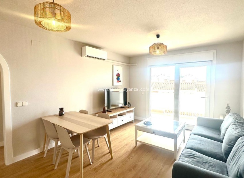 Wiederverkauf - Wohnung - Orihuela Costa - Campoamor