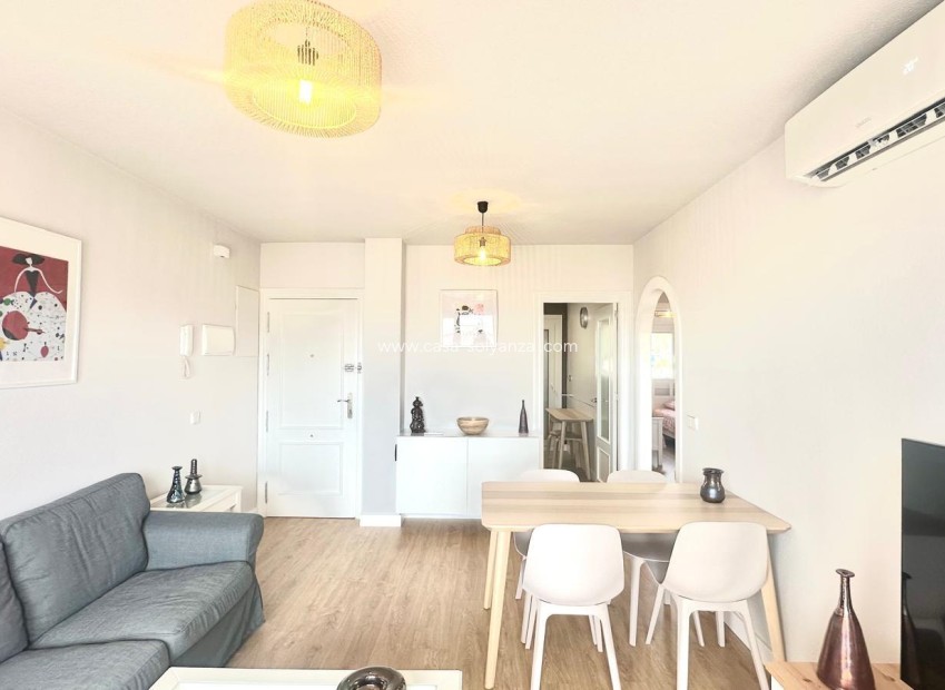 Wiederverkauf - Wohnung - Orihuela Costa - Campoamor