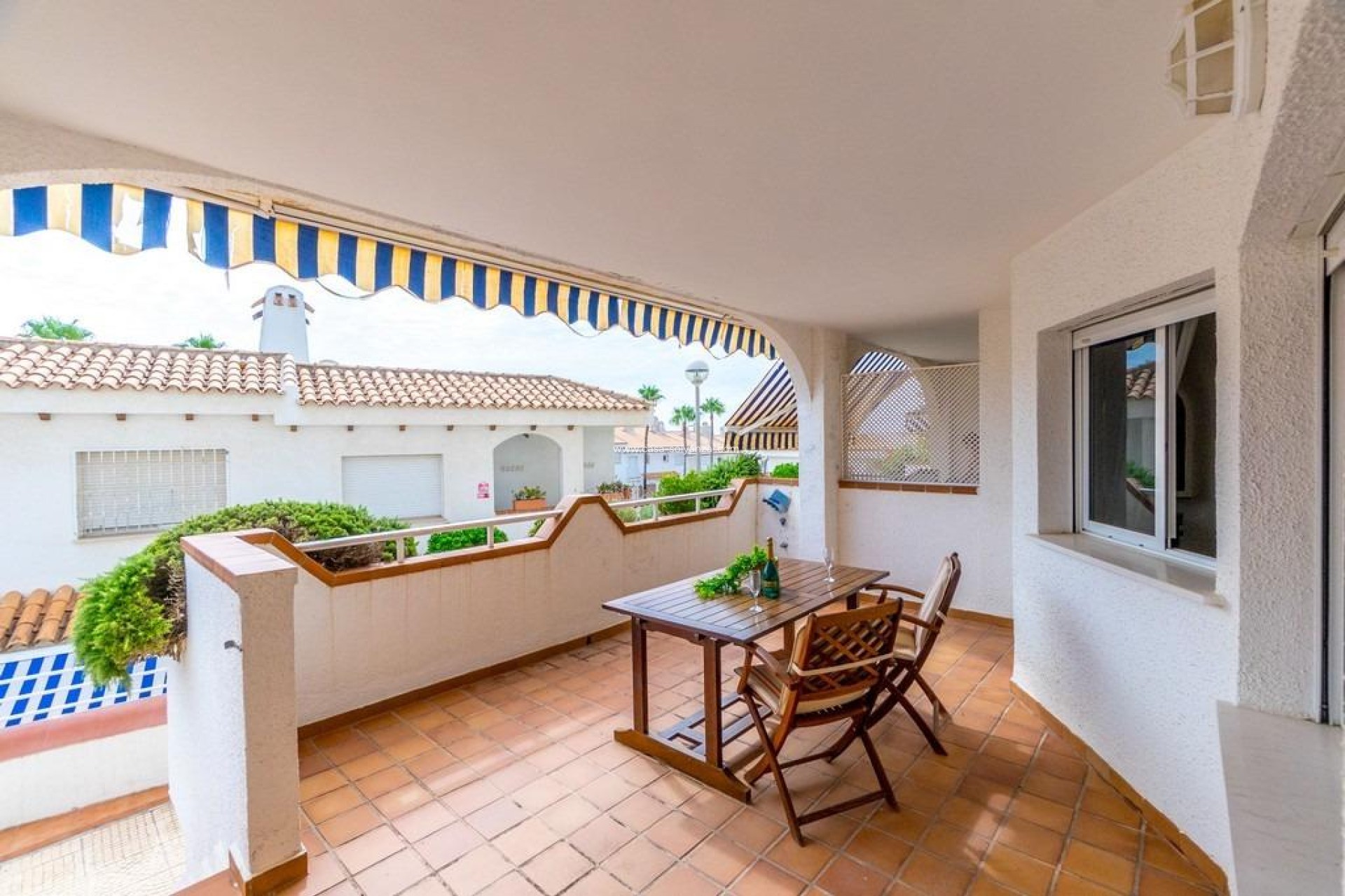 Wiederverkauf - Wohnung - Orihuela Costa - Campoamor