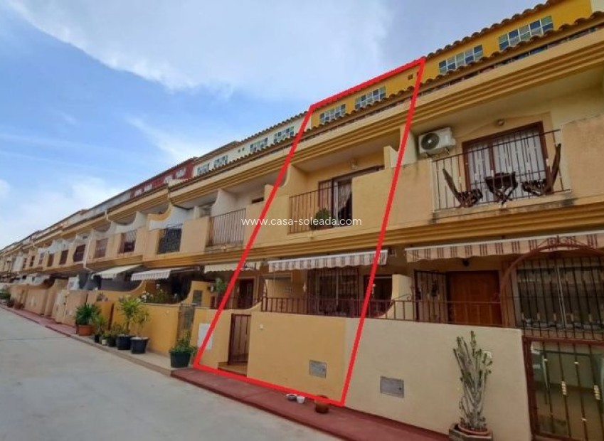 Wiederverkauf - Wohnung - Orihuela Costa - Costa Blanca