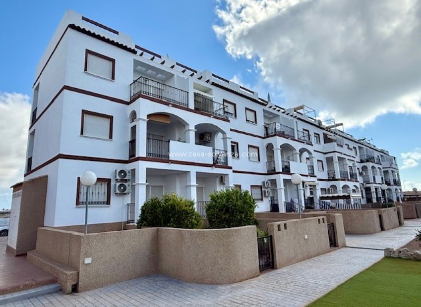 Wiederverkauf - Wohnung - Orihuela Costa - Costa Blanca