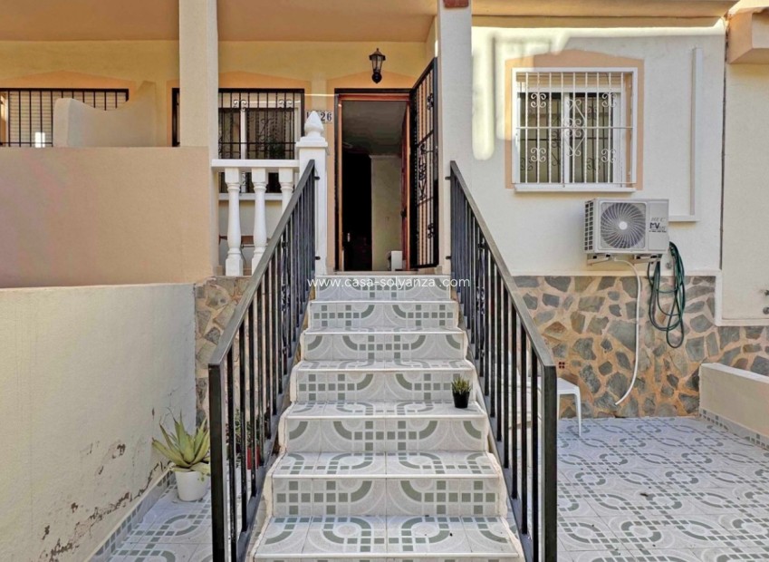 Wiederverkauf - Wohnung - Orihuela Costa - Costa Blanca