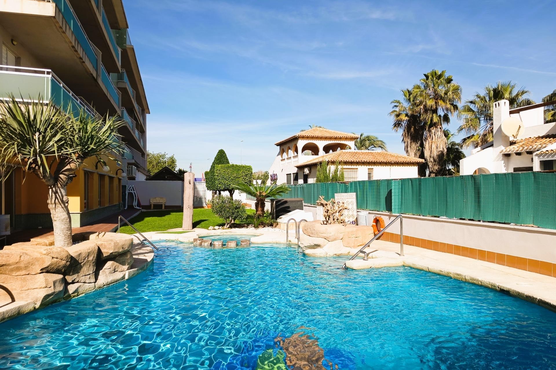 Wiederverkauf - Wohnung - Orihuela Costa - Costa Blanca