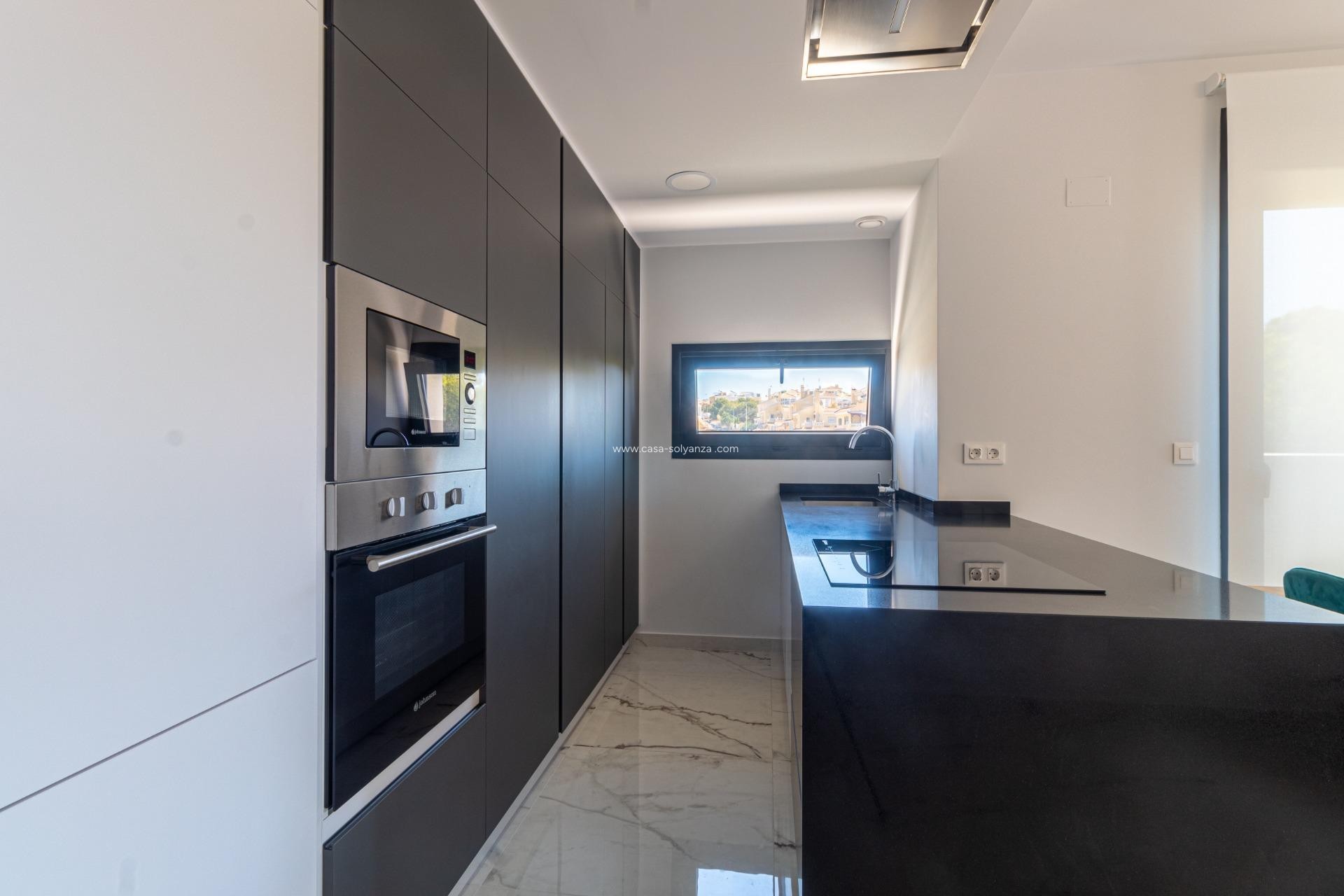 Wiederverkauf - Wohnung - Orihuela Costa - Los Almendros-La Florida