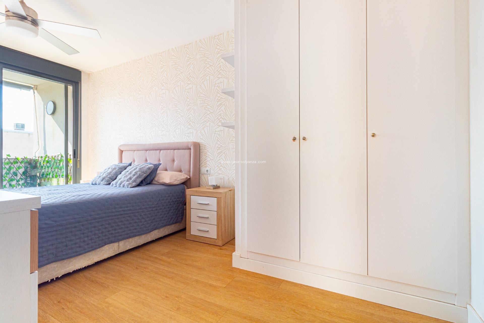 Wiederverkauf - Wohnung - Orihuela Costa - Los Dolses