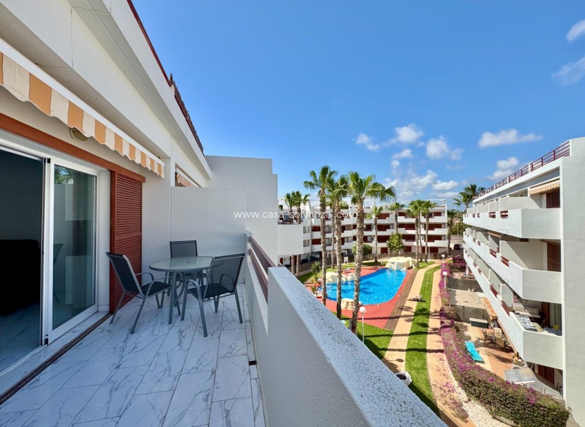Wiederverkauf - Wohnung - Orihuela Costa - Punta Prima
