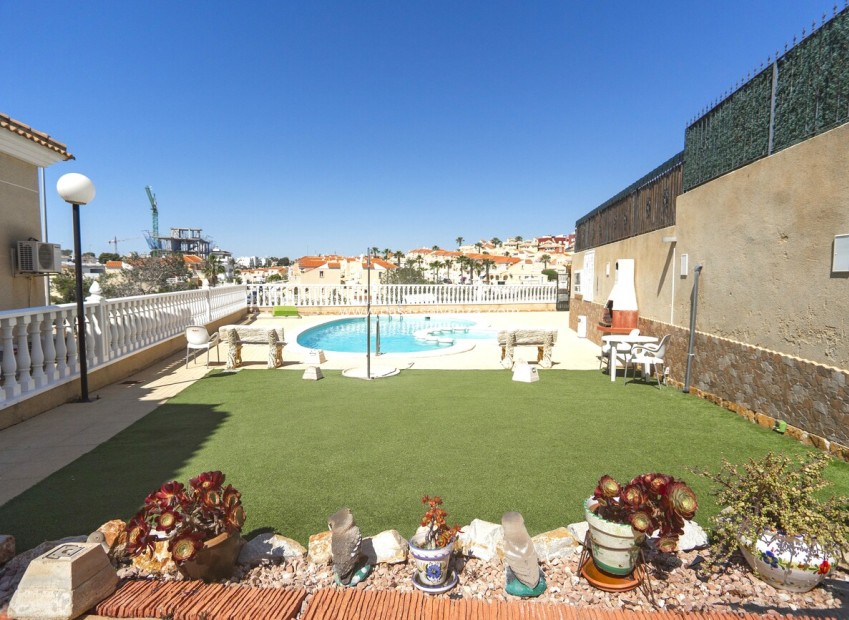 Wiederverkauf - Wohnung - Orihuela Costa - Villamartín