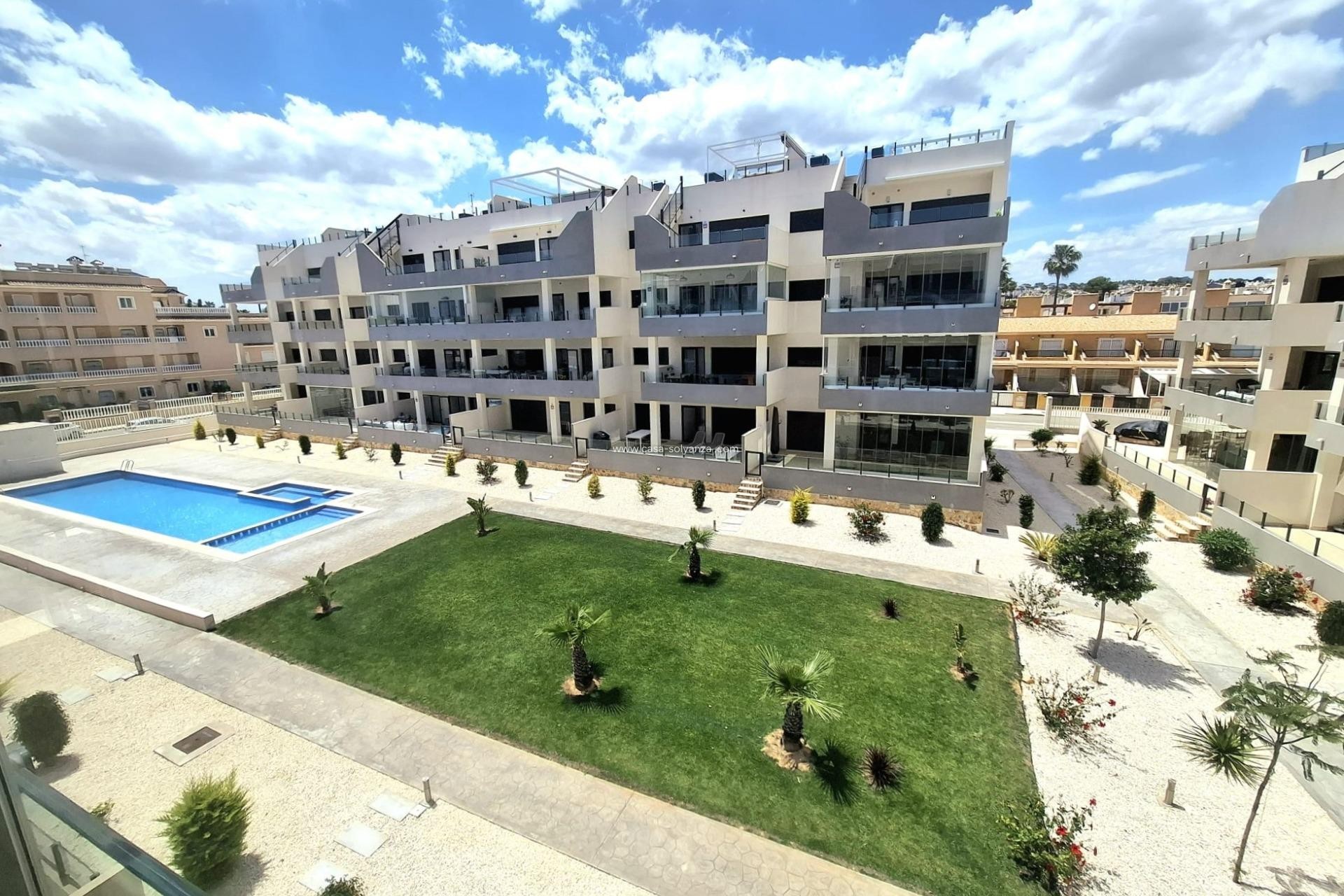 Wiederverkauf - Wohnung - Orihuela Costa - Villamartín