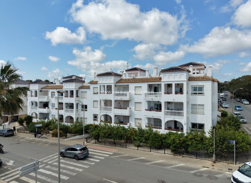 Wiederverkauf - Wohnung - Orihuela - Villamartin