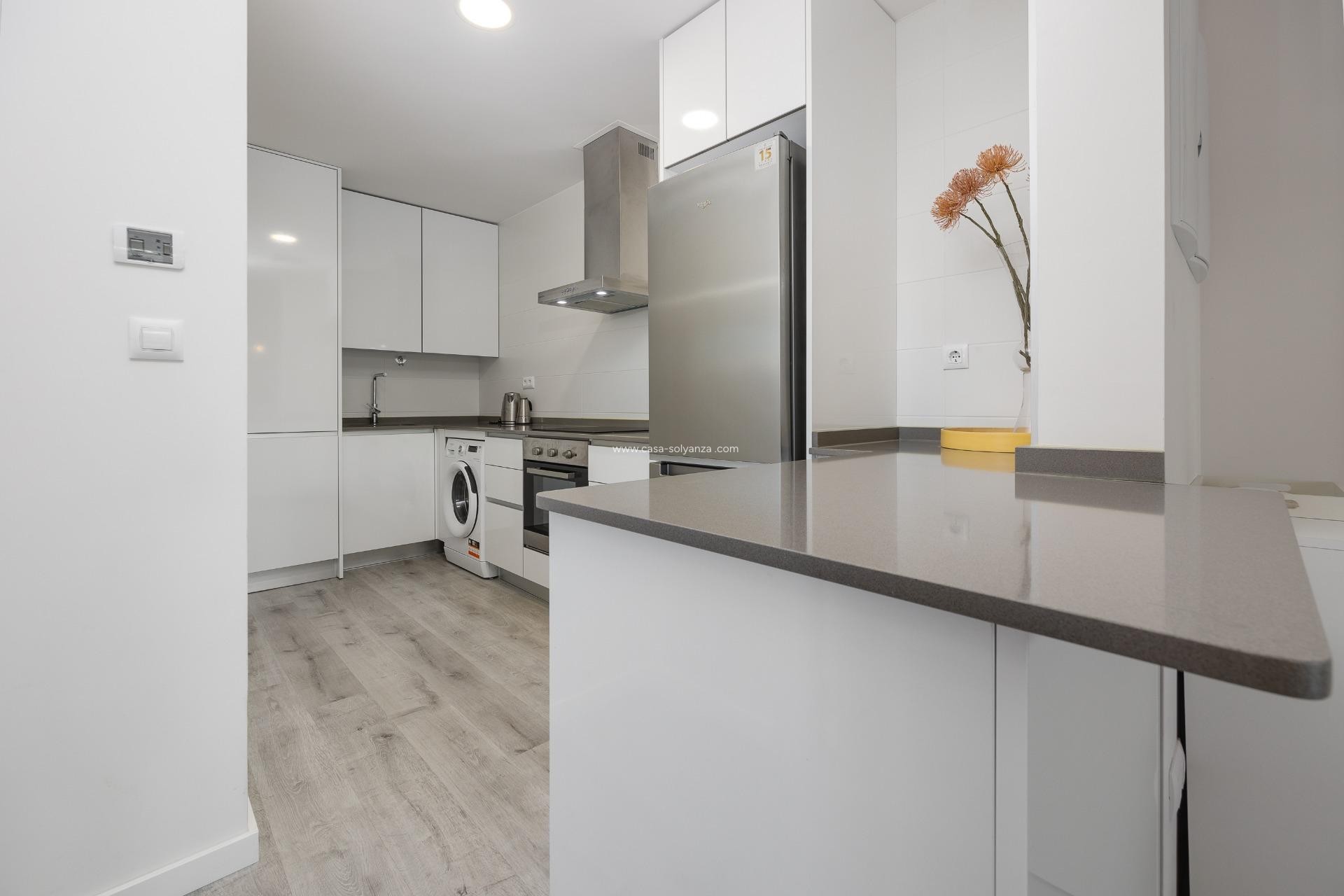 Wiederverkauf - Wohnung - Orihuela - Villamartin