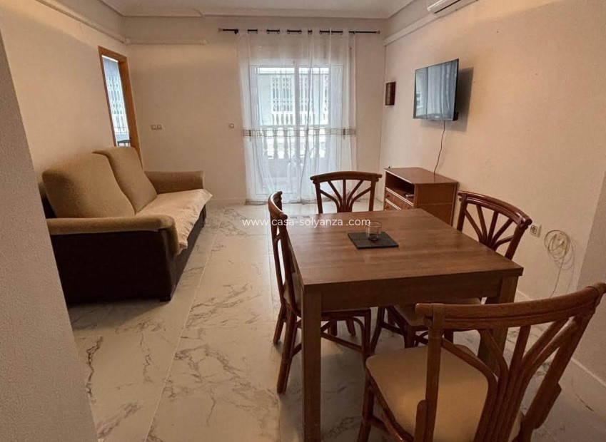 Wiederverkauf - Wohnung - Torrevieja - Acequion