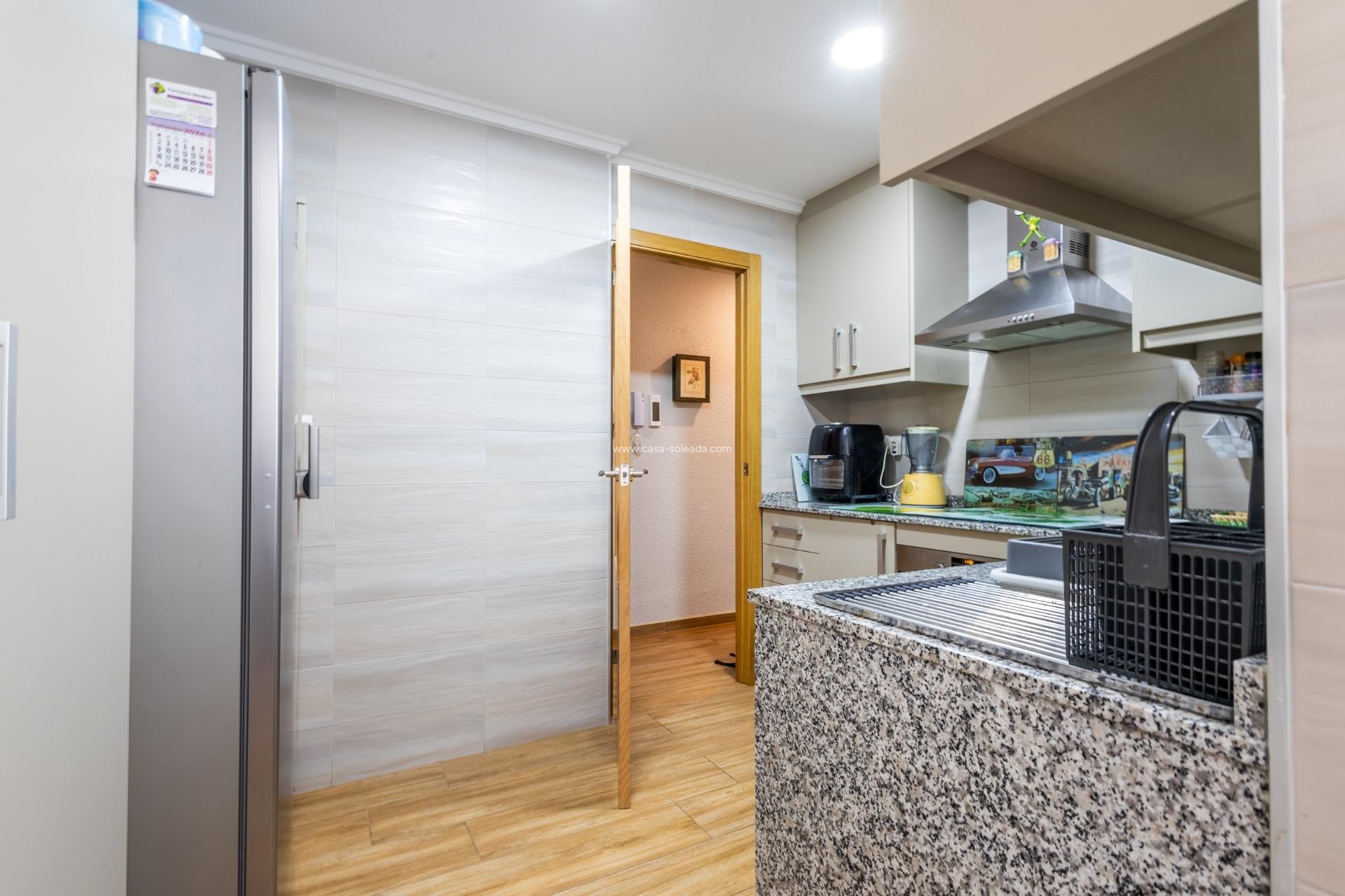 Wiederverkauf - Wohnung - Torrevieja - Acequion