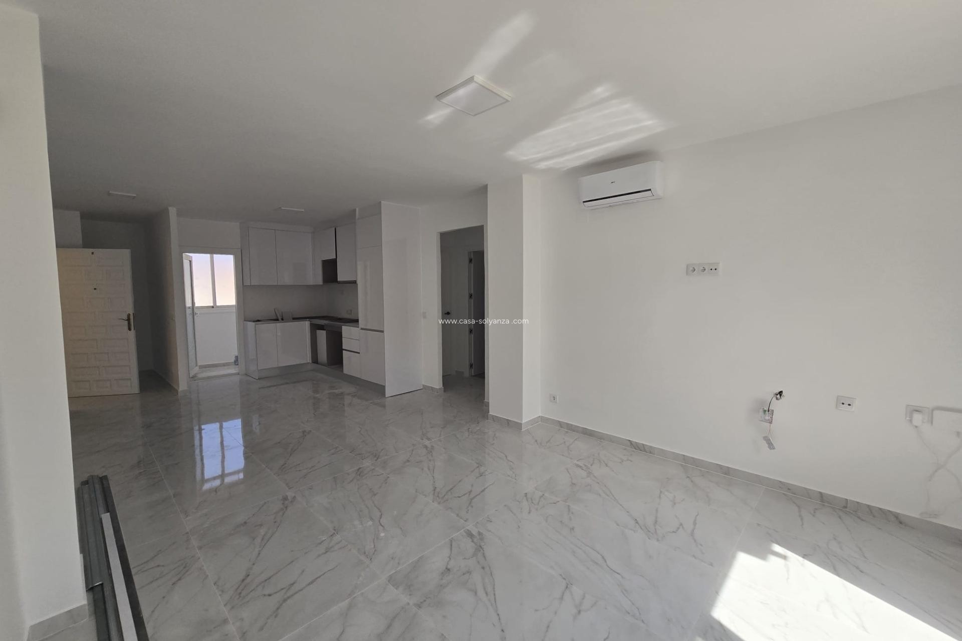 Wiederverkauf - Wohnung - Torrevieja - Acequion