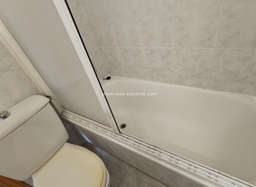 Wiederverkauf - Wohnung - Torrevieja - Acequion