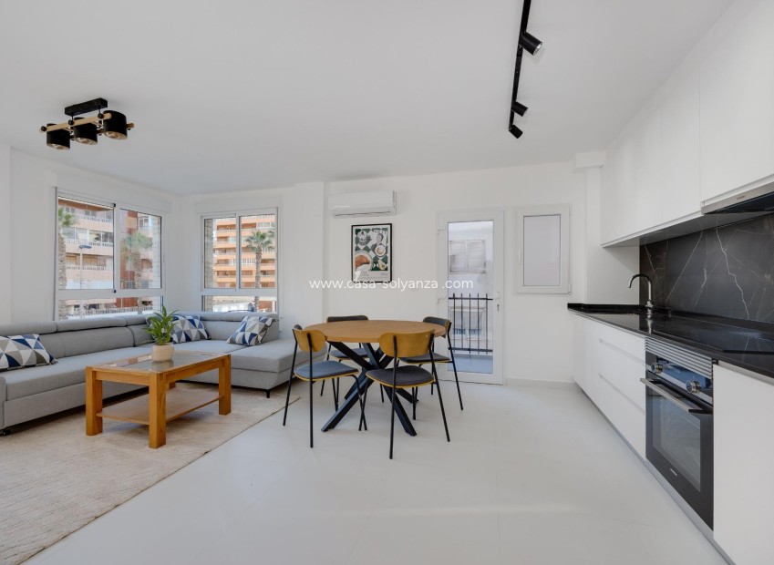 Wiederverkauf - Wohnung - Torrevieja - Acequion