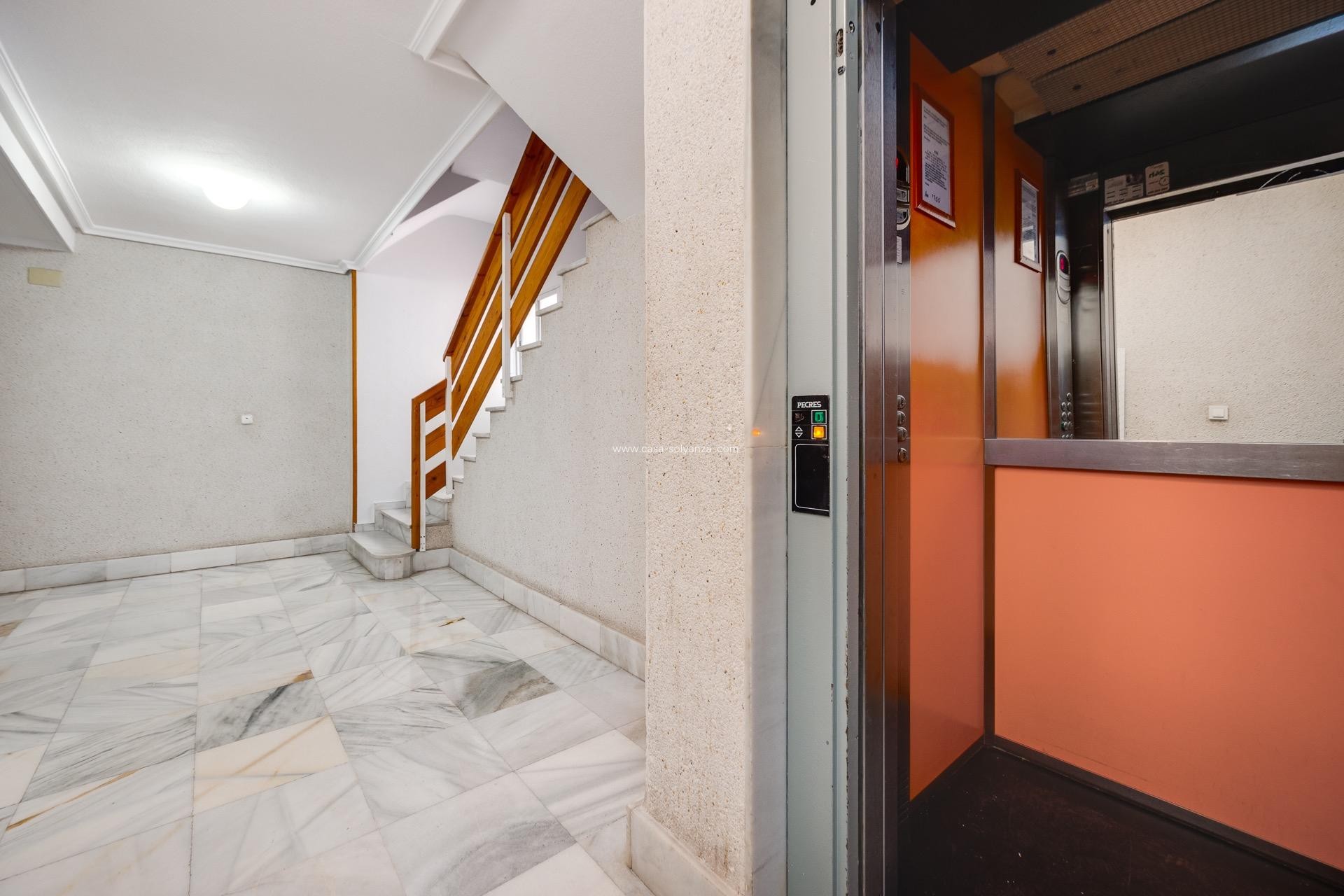 Wiederverkauf - Wohnung - Torrevieja - Acequion