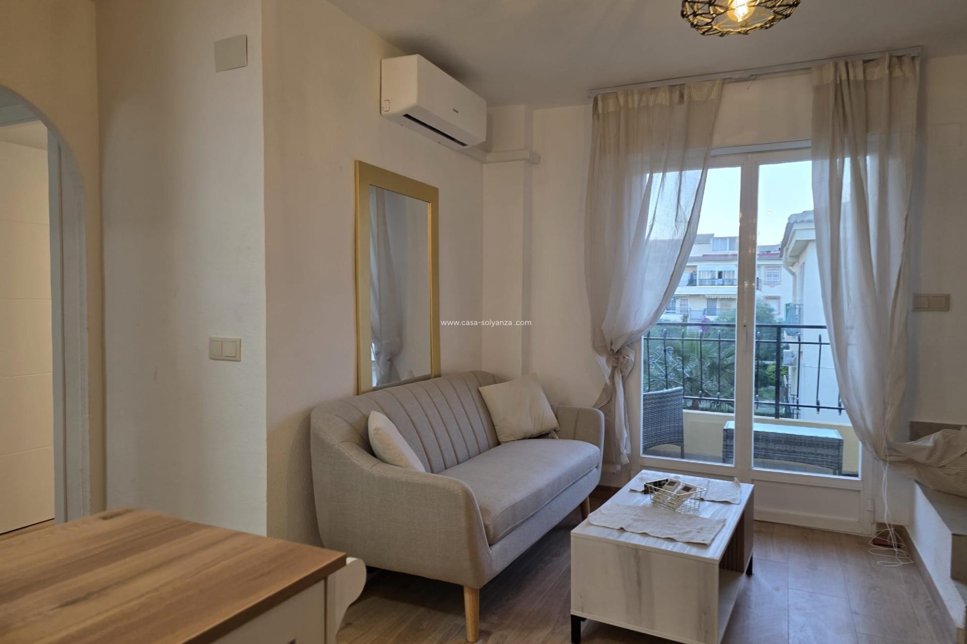 Wiederverkauf - Wohnung - Torrevieja - Cala Ferris