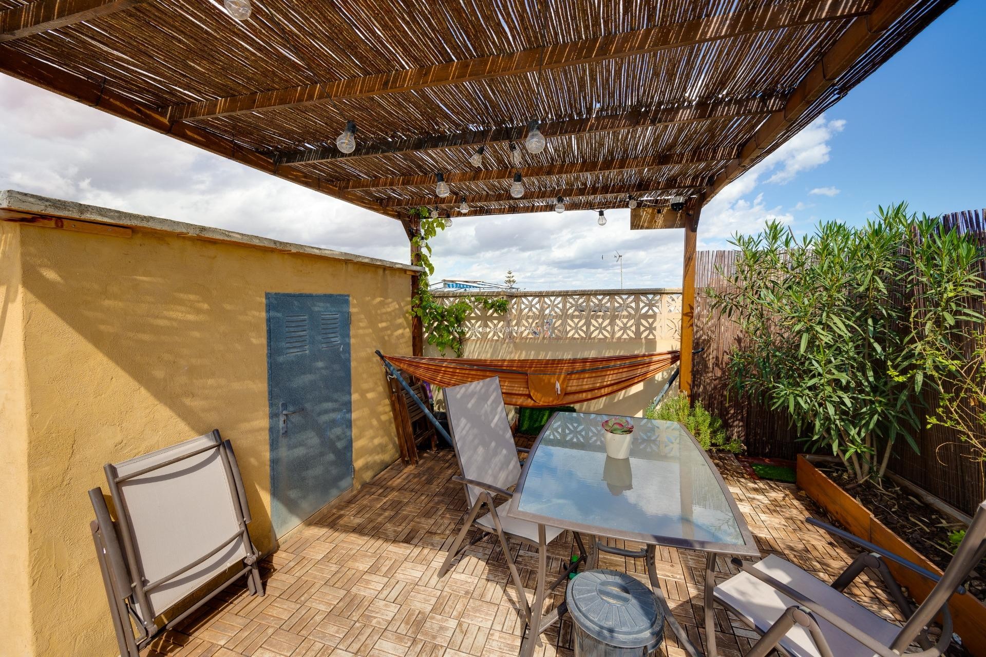 Wiederverkauf - Wohnung - Torrevieja - Calas Blanca