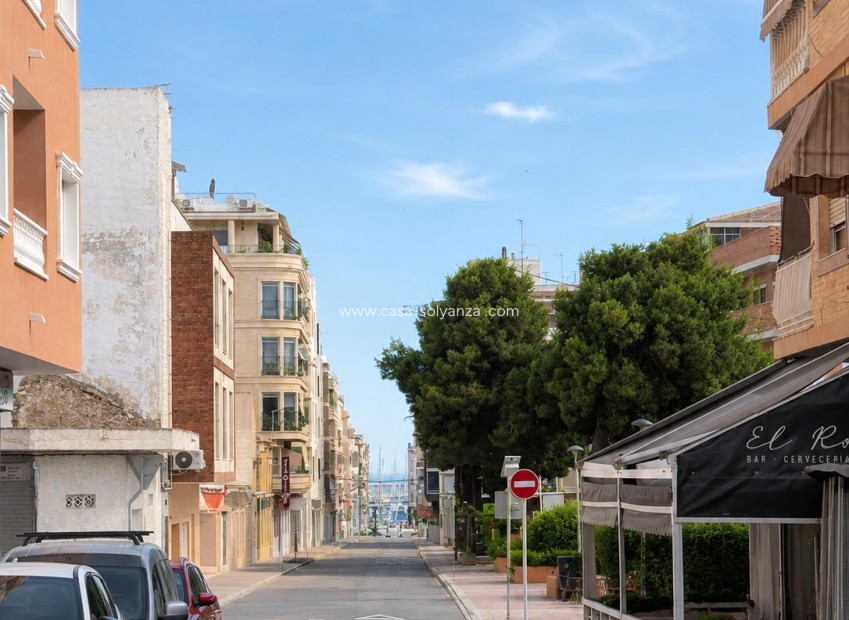 Wiederverkauf - Wohnung - Torrevieja - Center