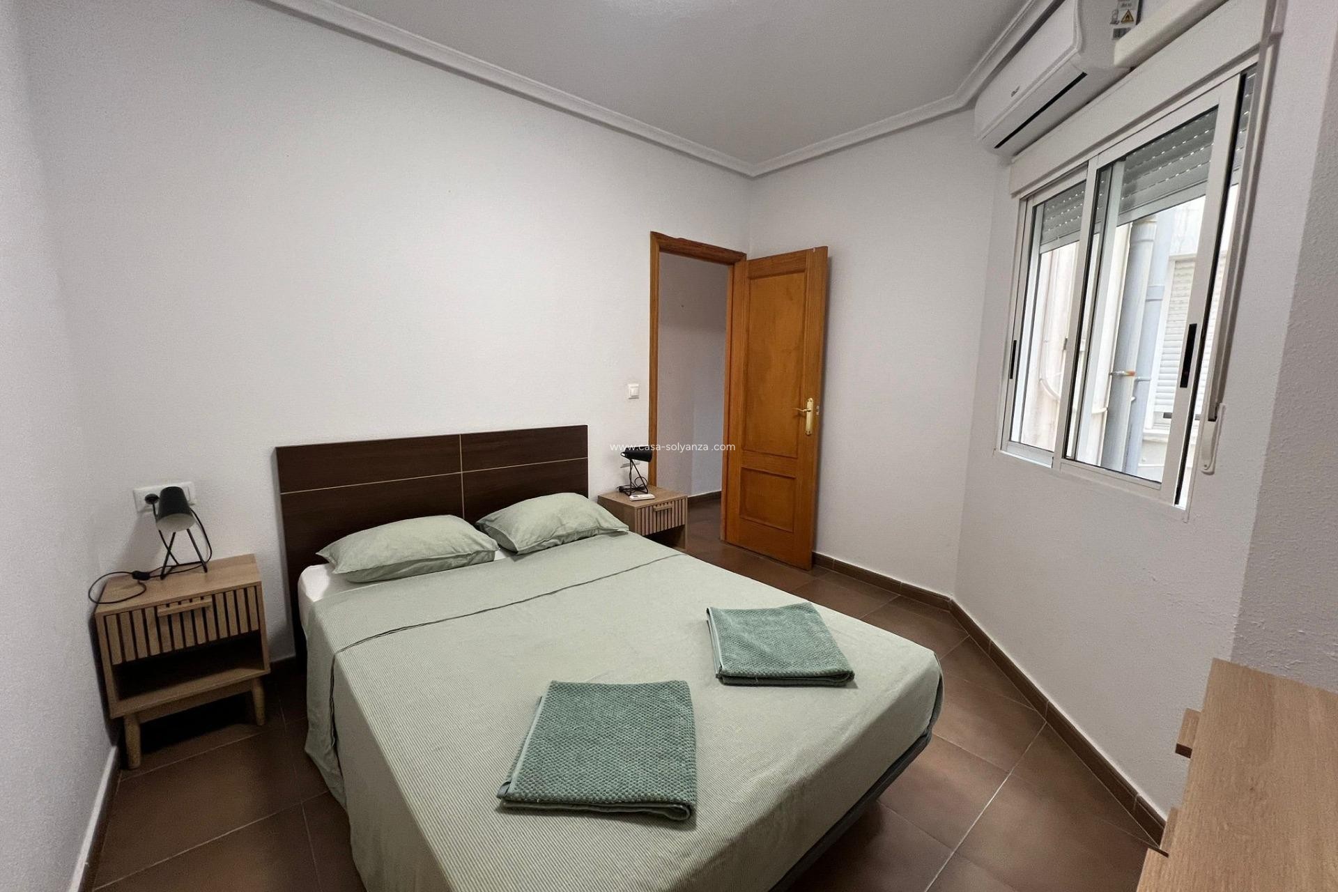 Wiederverkauf - Wohnung - Torrevieja - Center