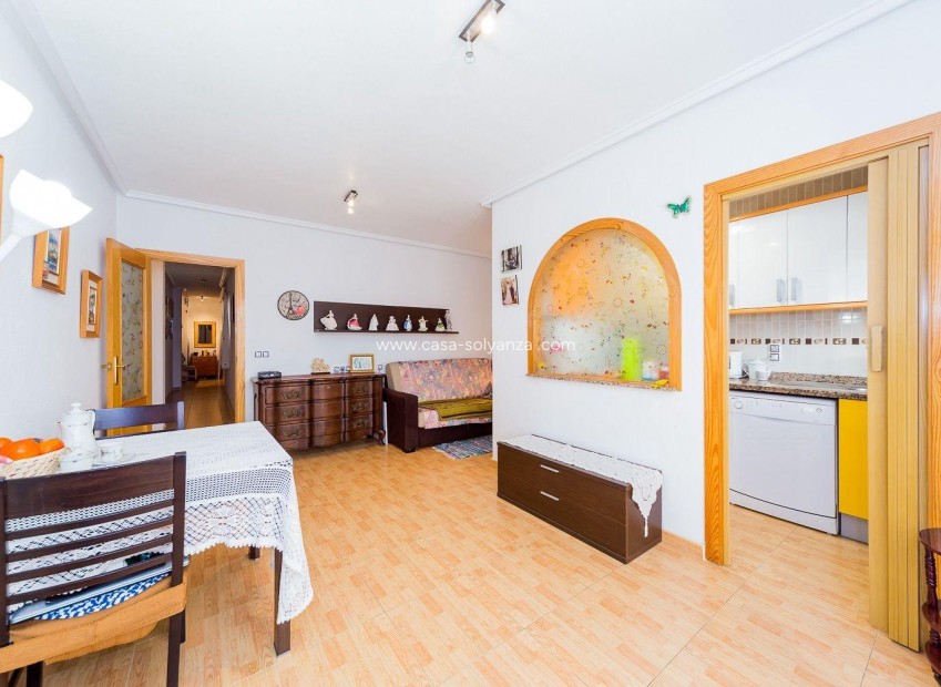 Wiederverkauf - Wohnung - Torrevieja - Center