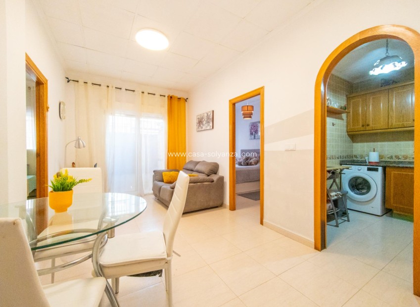 Wiederverkauf - Wohnung - Torrevieja - Center