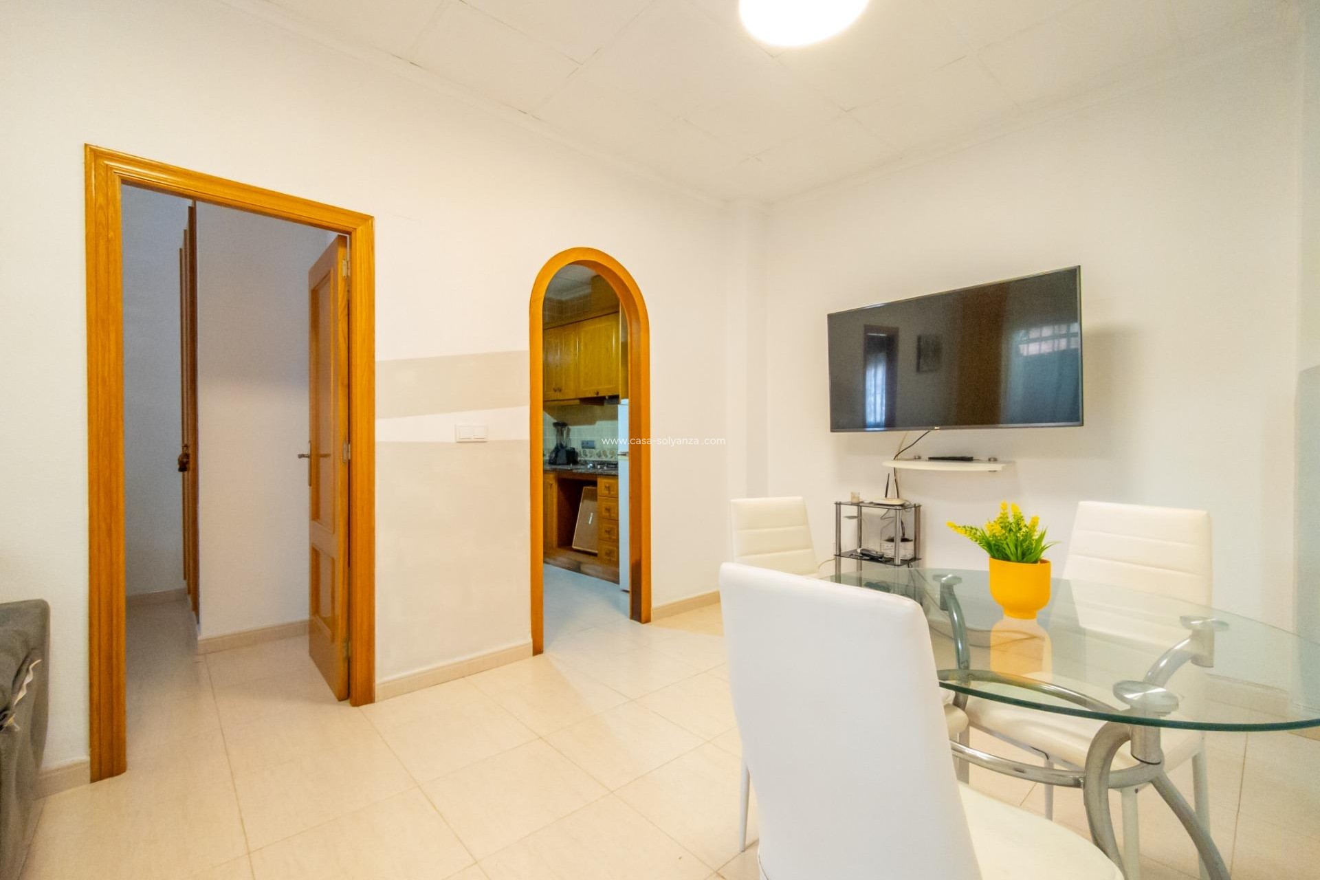 Wiederverkauf - Wohnung - Torrevieja - Center