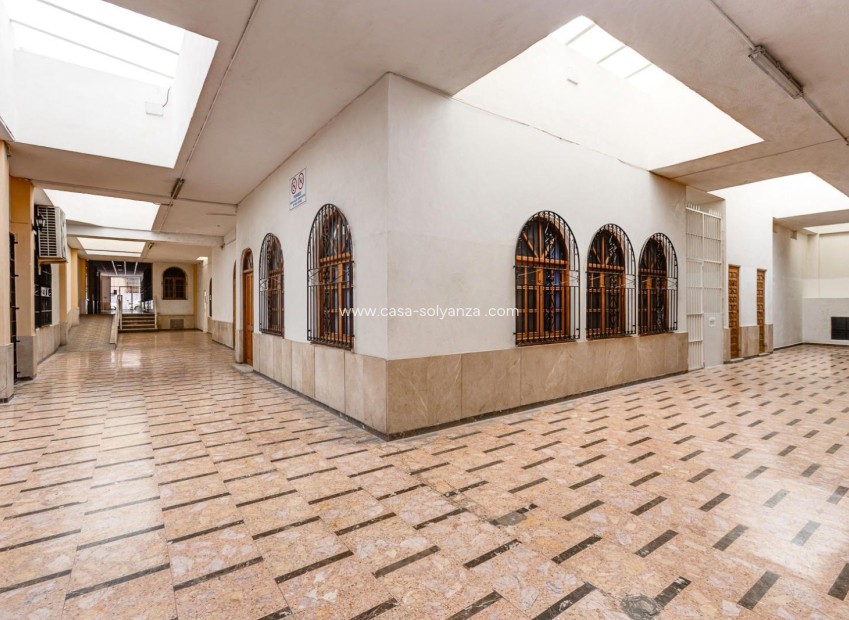 Wiederverkauf - Wohnung - Torrevieja - Center