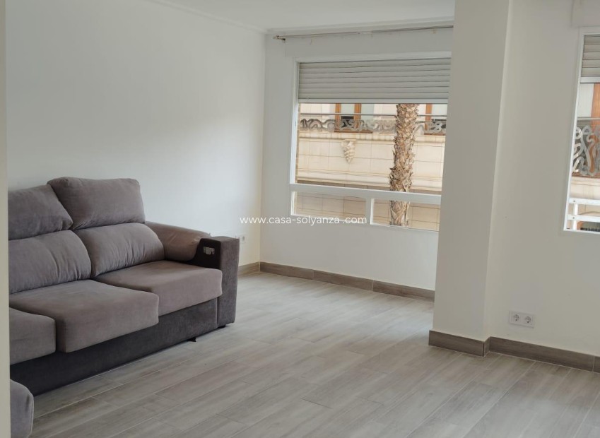 Wiederverkauf - Wohnung - Torrevieja - Center