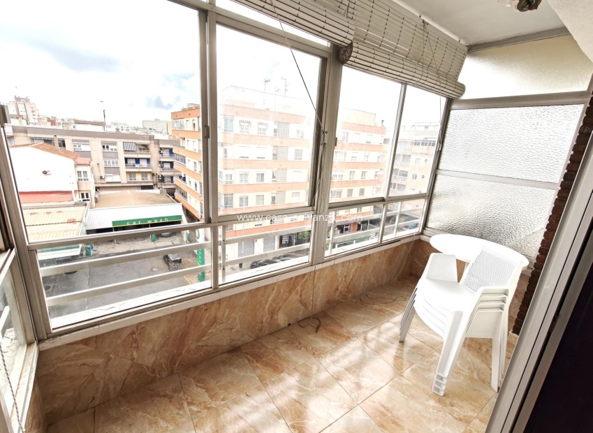 Wiederverkauf - Wohnung - Torrevieja - Center
