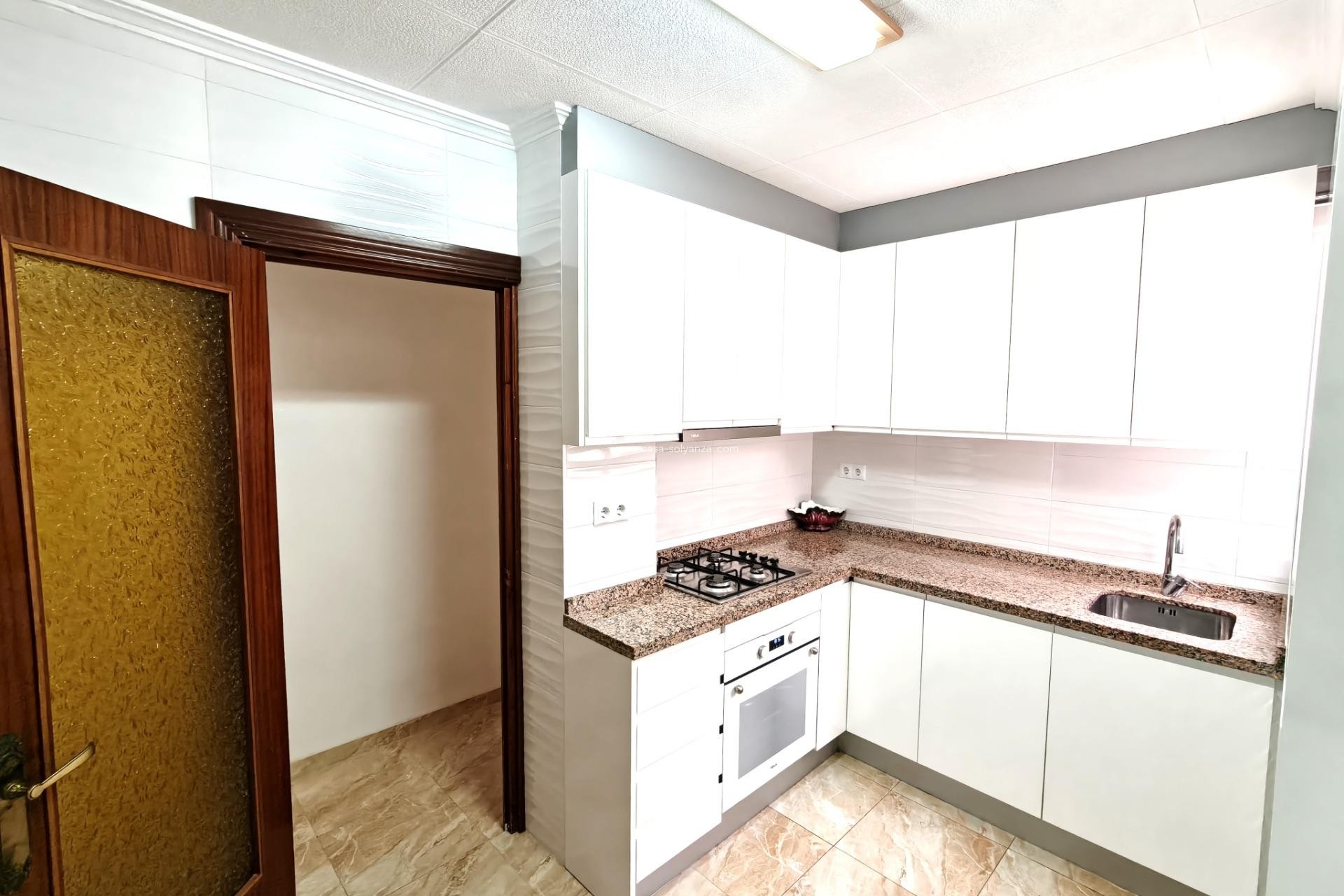 Wiederverkauf - Wohnung - Torrevieja - Center