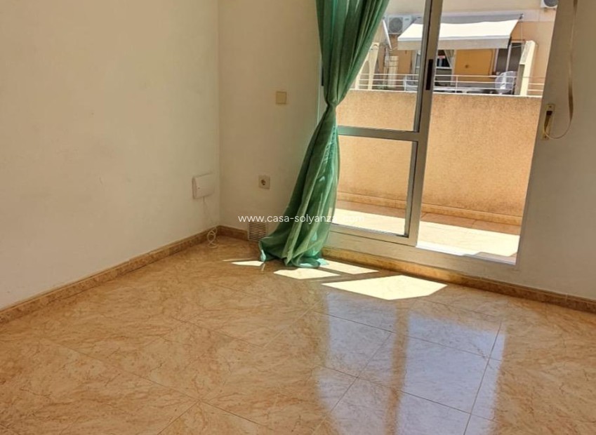 Wiederverkauf - Wohnung - Torrevieja - Center