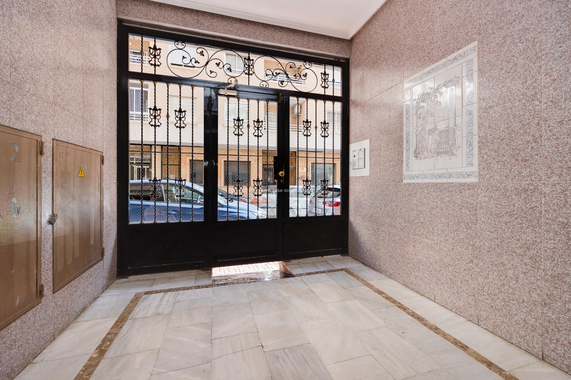 Wiederverkauf - Wohnung - Torrevieja - Center