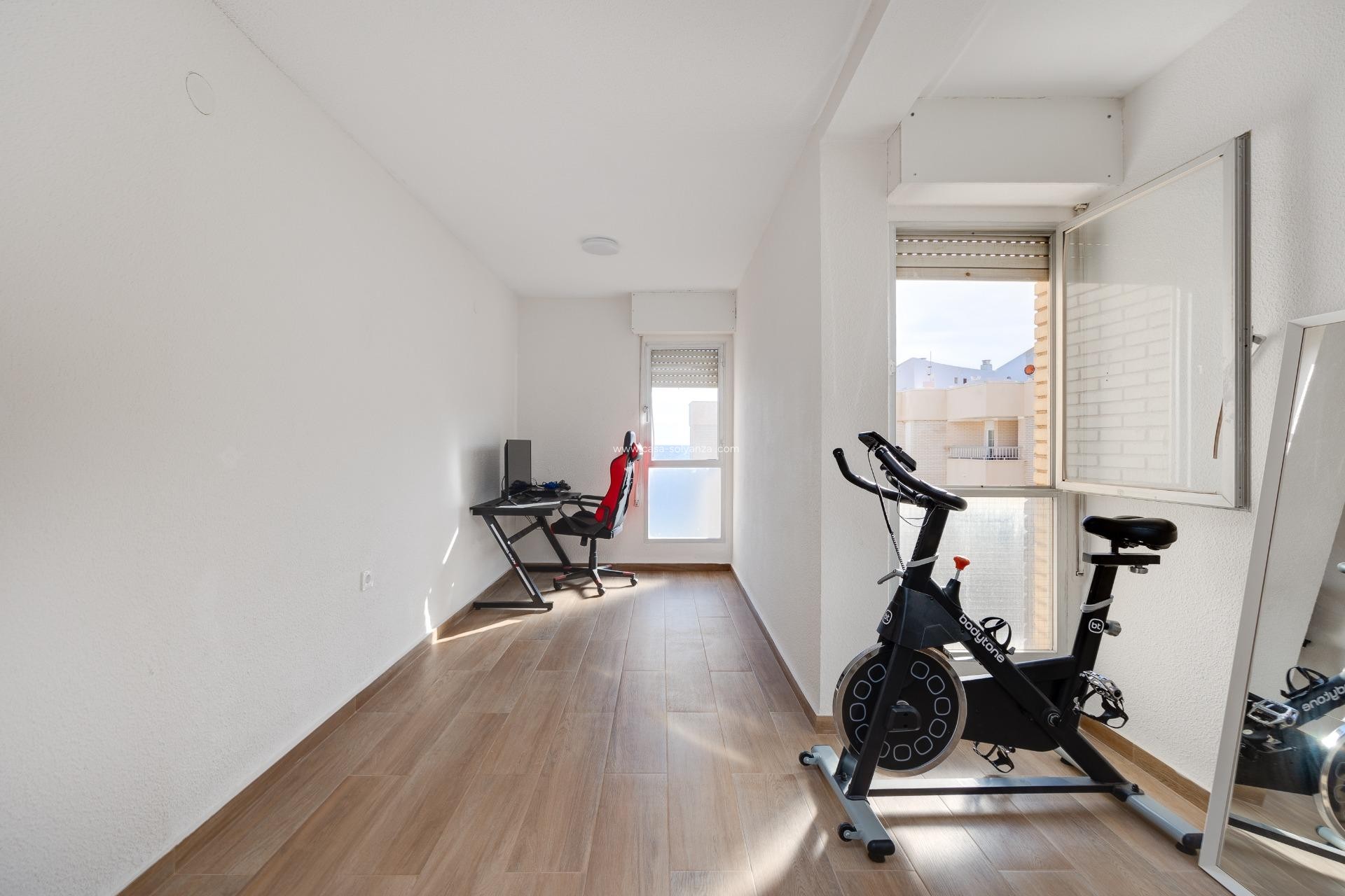 Wiederverkauf - Wohnung - Torrevieja - Center