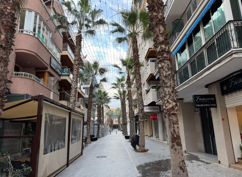 Wiederverkauf - Wohnung - Torrevieja - Center