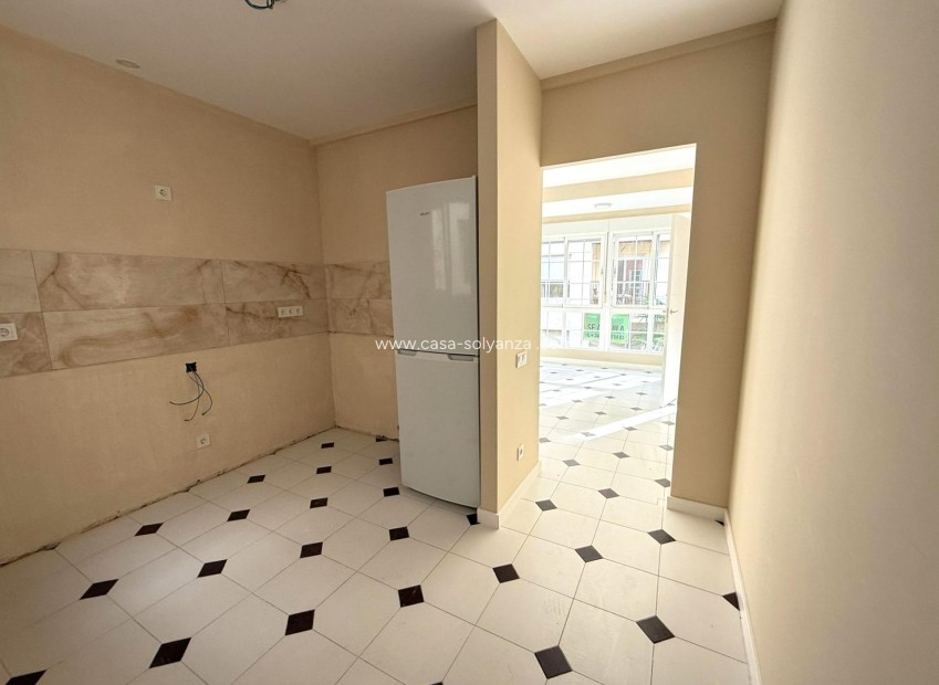 Wiederverkauf - Wohnung - Torrevieja - Center