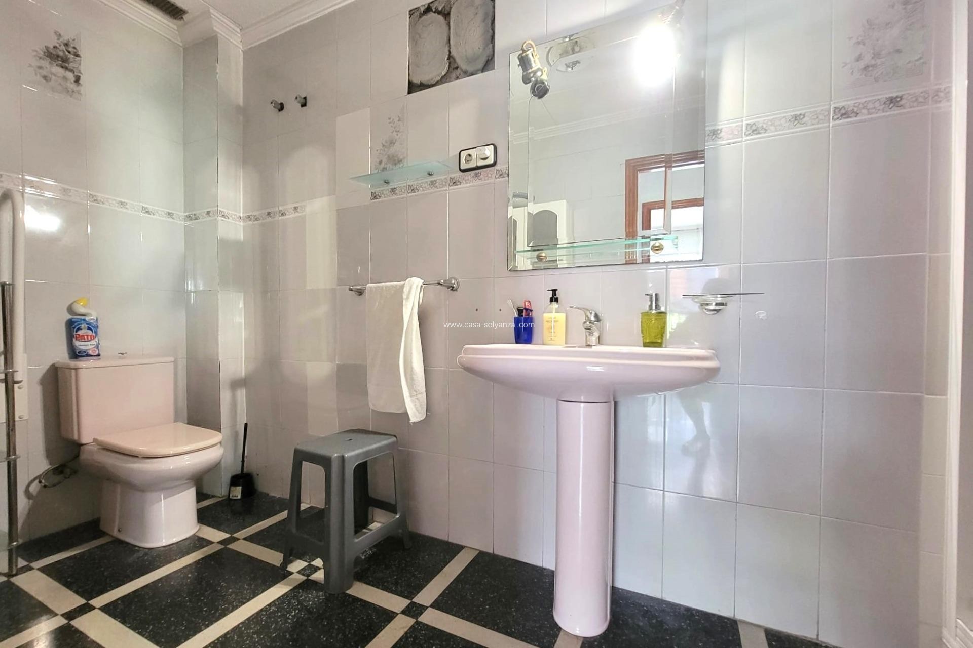 Wiederverkauf - Wohnung - Torrevieja - Center