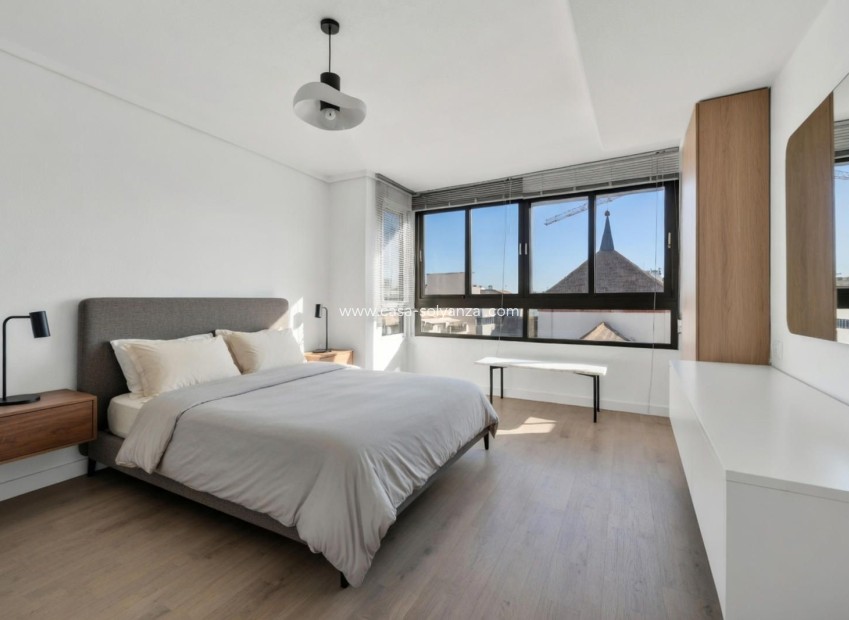 Wiederverkauf - Wohnung - Torrevieja - Center