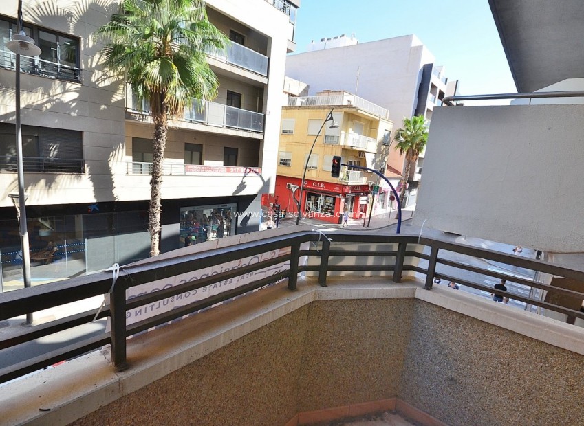 Wiederverkauf - Wohnung - Torrevieja - Center