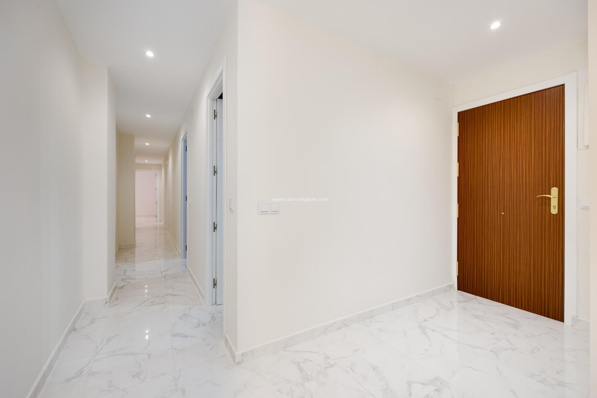 Wiederverkauf - Wohnung - Torrevieja - Center