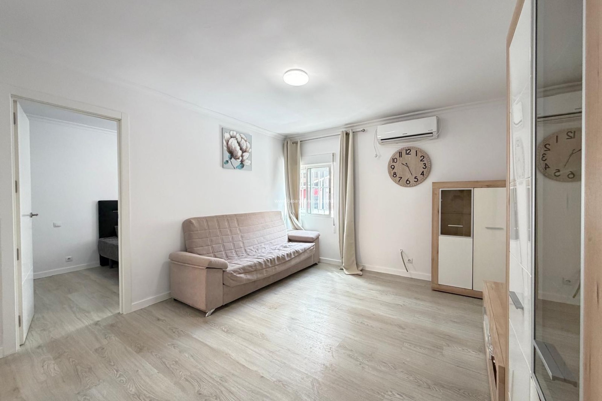 Wiederverkauf - Wohnung - Torrevieja - Center